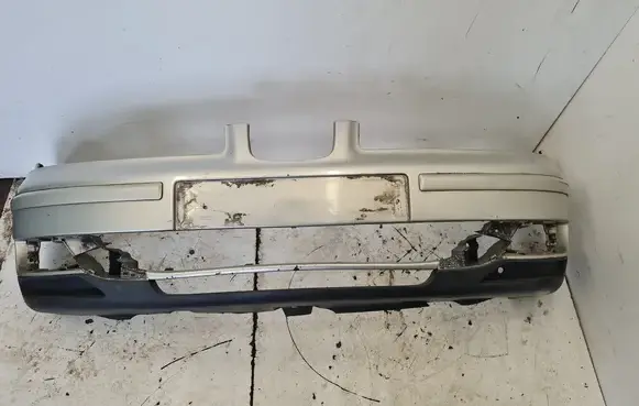 Seat Leon (1M) Front bumper