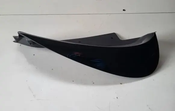 Renault Zoe Fender end trim 833300753R