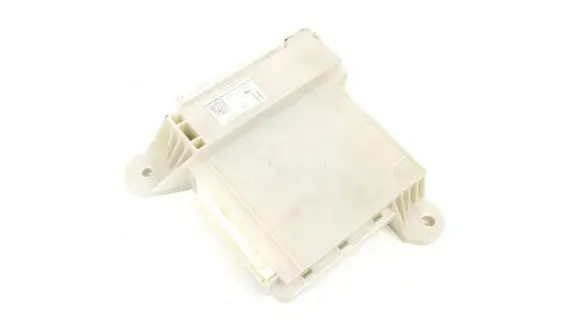Lexus GS 250 350 300H 450H Central body control module 8267030360