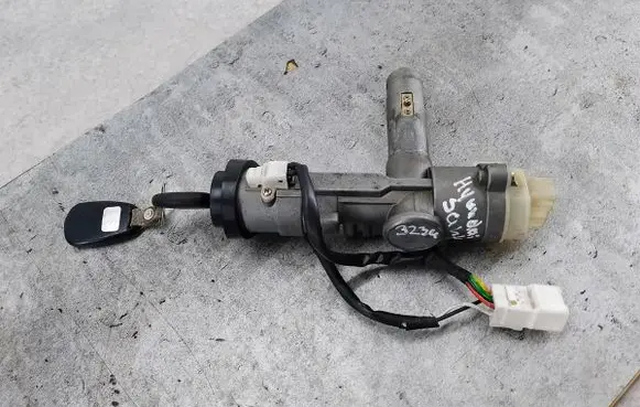 Hyundai Santa Fe Ignition lock 