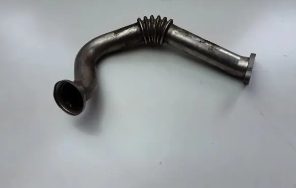 Audi A6 S6 C7 4G EGR valve line/pipe/hose