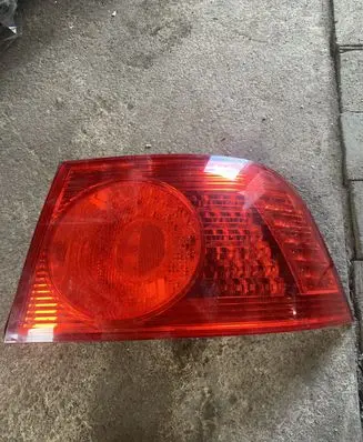 Volkswagen Phaeton Rear/tail lights