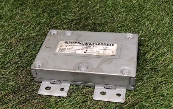 Mercedes-Benz E W212 GPS navigation control unit/module A1729009302 A2049015902 A2049026102