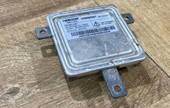 Jaguar F-Pace Xenon control unit/module 1036060061 00197528010000