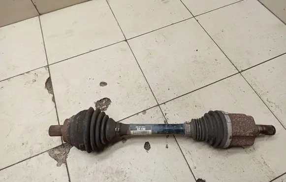 Volkswagen Tiguan Front driveshaft 5N0407763C