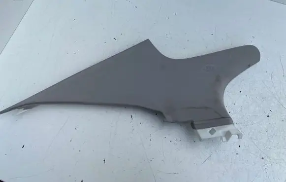 Lexus IS 220D-250-350 (C) pillar trim 6247253030
