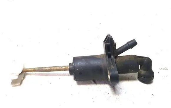 Skoda Octavia Mk1 (1U) Clutch slave cylinder 
