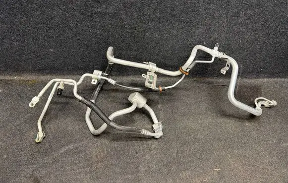 Chevrolet Camaro Air conditioning (A/C) pipe/hose 23369752 23108201 GYH015183