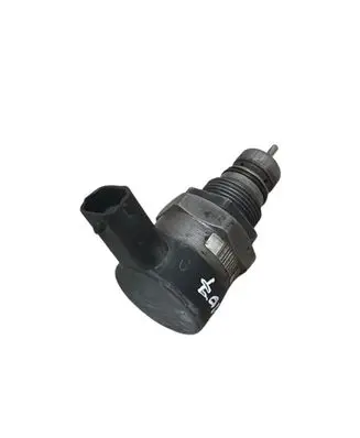 Peugeot 407 Fuel pressure regulator 9654748880 14525646 0281002803