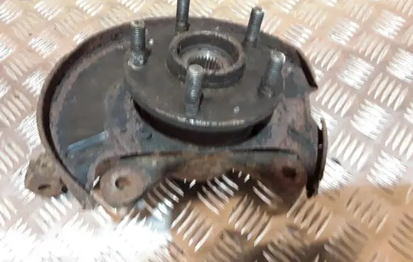 Land Rover Freelander Front wheel hub spindle knuckle