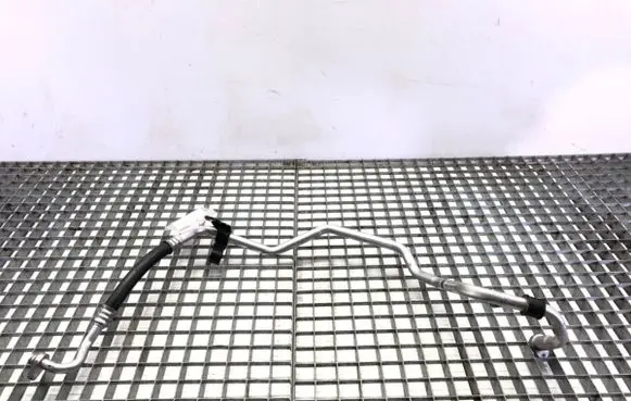 Air conditioning (A/C) pipe/hose
