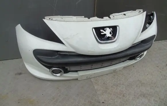 Peugeot 207 Front bumper