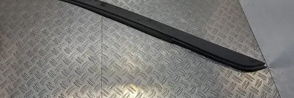 Mercedes-Benz Vito Viano W638 Front door glass trim molding 6386980179