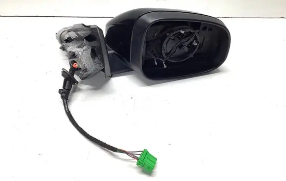 Volvo V60 Front door electric wing mirror 3304808