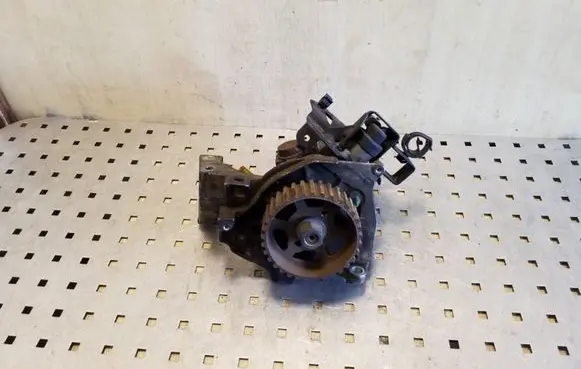 Fuel injection high pressure pump
