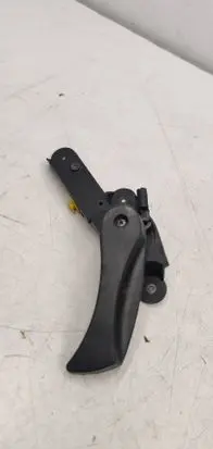 BMW 7 E65 E66 Engine bonnet (hood) release handle 