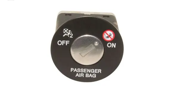 KIA Sportage Passenger airbag on/off switch 