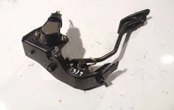 Toyota Corolla E120 E130 Accelerator throttle pedal 