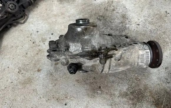 BMW 5 GT F07 Front differential 7589155