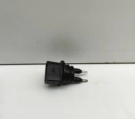 Volkswagen Golf VII Windshield washer fluid level sensor 7M0919376