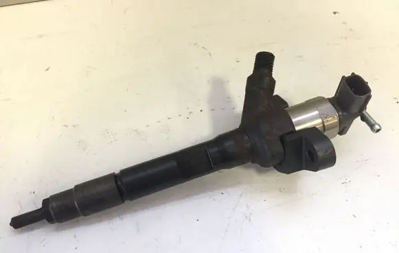 Mazda 6 Fuel injector 001109M12876 R2AA13H50