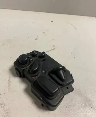 Mercedes-Benz C W203 Seat control switch 2038207310 03464000