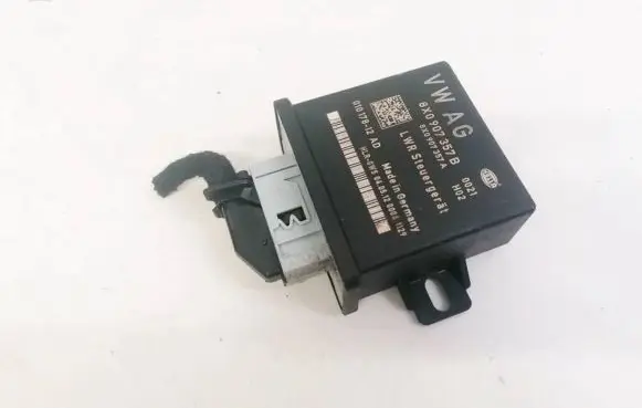 Audi A1 Light module LCM 8X0907357B 01017812AD