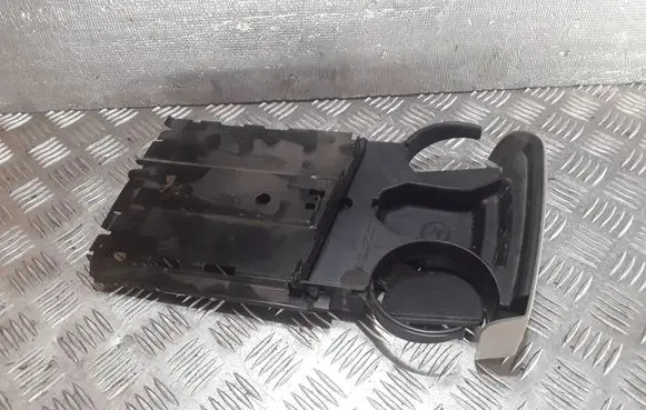 Dodge Grand Caravan Cup holder 5876007
