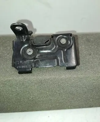 Mercedes-Benz S W222 Engine bonnet/hood lock/catch A1728800560