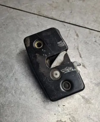 Volkswagen Transporter - Caravelle T4 Sliding door lock 701843606D