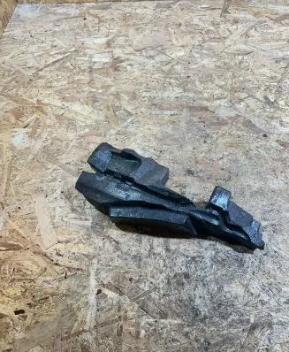 Mercedes-Benz S W221 Front bumper foam support bar A2218850137 190027342