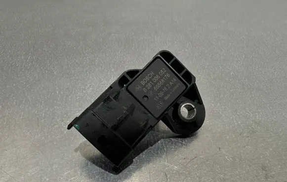 Chevrolet Orlando Air pressure sensor 55568176 0281006052