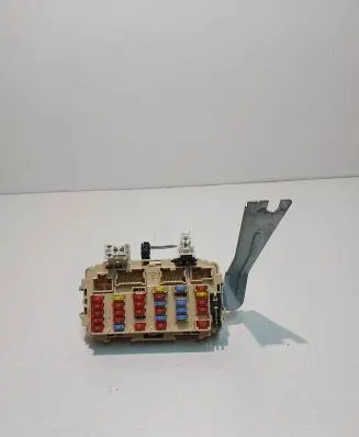 Nissan X-Trail T30 Fuse box set PPT40