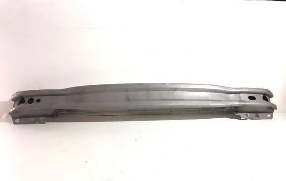 Volvo V70 Front bumper cross member 30791152