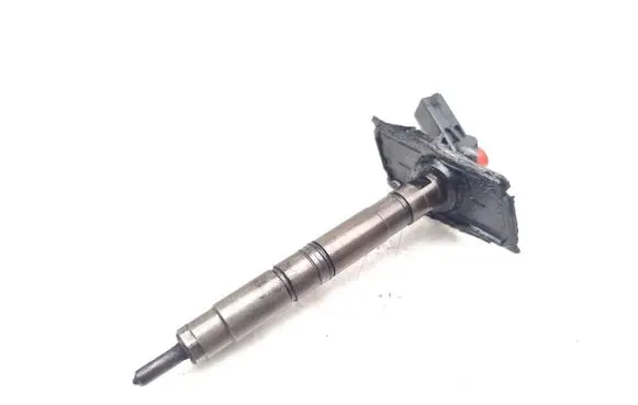 Volkswagen Golf SportWagen Fuel injector 03L130277 0445116030