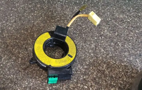 Mitsubishi Lancer Airbag slip ring squib (SRS ring)