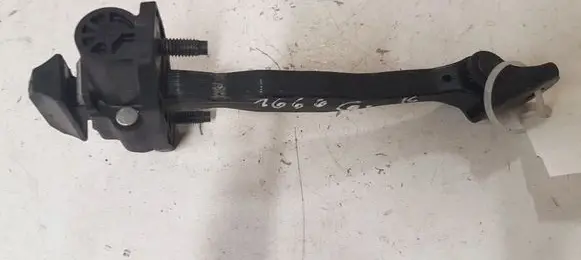 Opel Astra K Rear door check strap stopper
