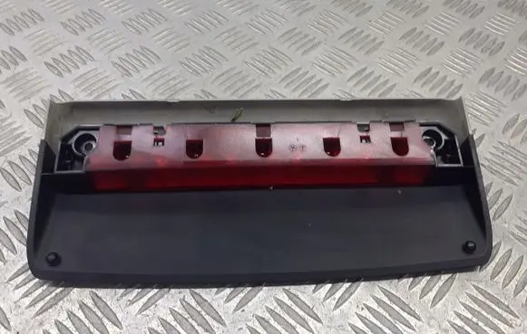 Peugeot 407 Third/center stoplight 9649056577