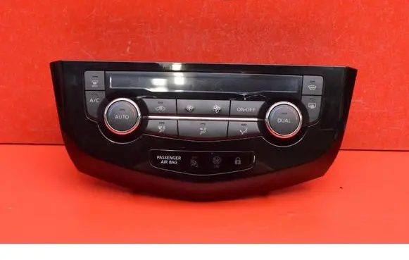 Nissan Qashqai Climate control unit 275004EA1A