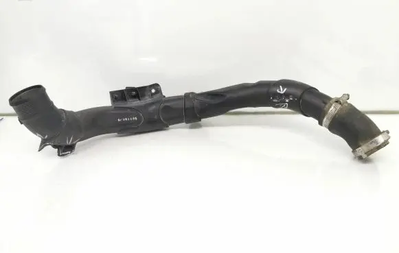 Volkswagen Caddy Intercooler hose/pipe 5N0145840K 5N0145828F