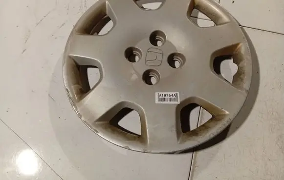 Honda Civic R14 wheel hub/cap/trim 2989S010