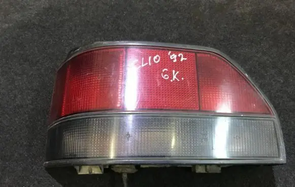 Renault Clio I Rear/tail lights 7700796117