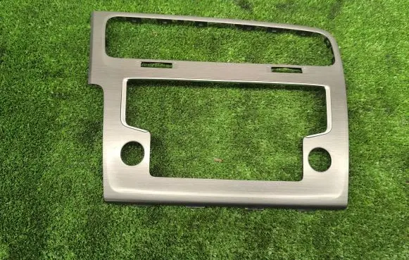 Volkswagen Golf VII Radio/GPS head unit trim 5G1819743