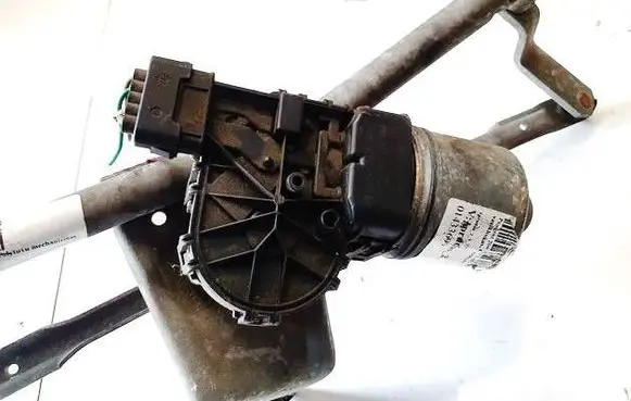 Peugeot 206 Wiper motor 0390241523