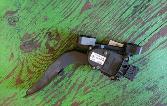 Opel Signum Accelerator throttle pedal 9186724