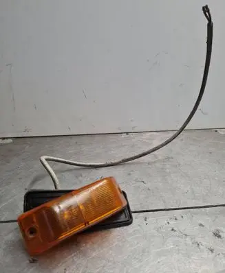 Mercedes-Benz Sprinter W901 W902 W903 W904 Front fender indicator light 0152621 141472