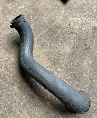 Volvo XC60 Intercooler hose/pipe 31319173