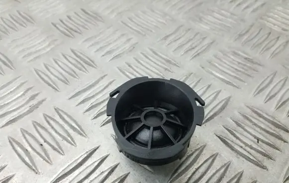 Audi A3 S3 A3 Sportback 8P Front door high frequency speaker 8P0035399C