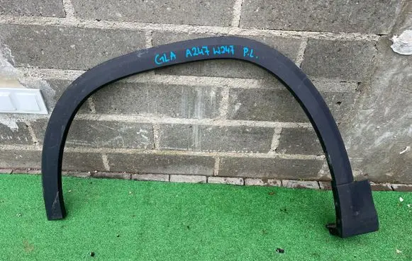 Mercedes-Benz GLA H247 Front arch trim A2478850000