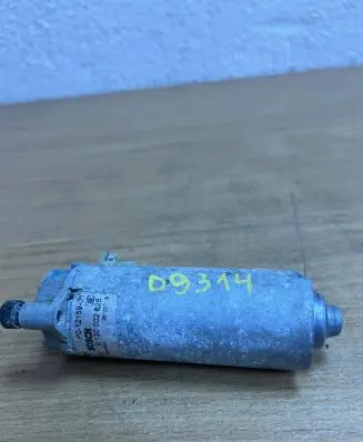 Mercedes-Benz E W211 Seat adjustment motor 0130002625 D9314